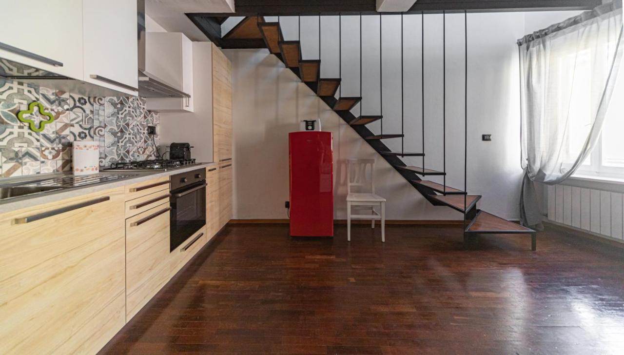 Sophia'S Loft Apartment ปาร์มา ภายนอก รูปภาพ